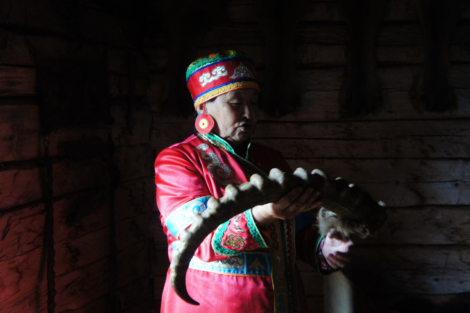 33 шаманских проклятья