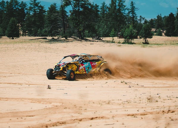 Рыбалка в Монголии на багги и джет-лодках Рыбалка в Монголии на багги и джет-лодках